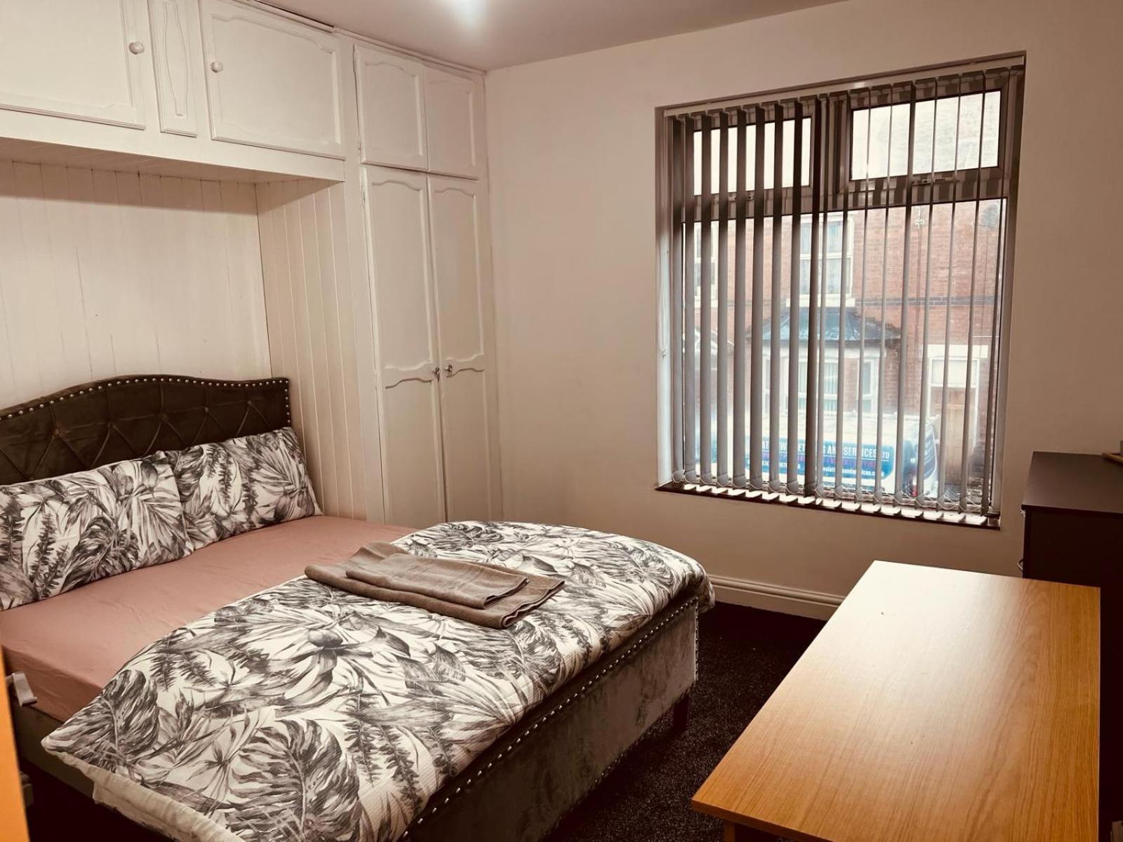 Holiday House Near Football Ground Nottingham Ngoại thất bức ảnh