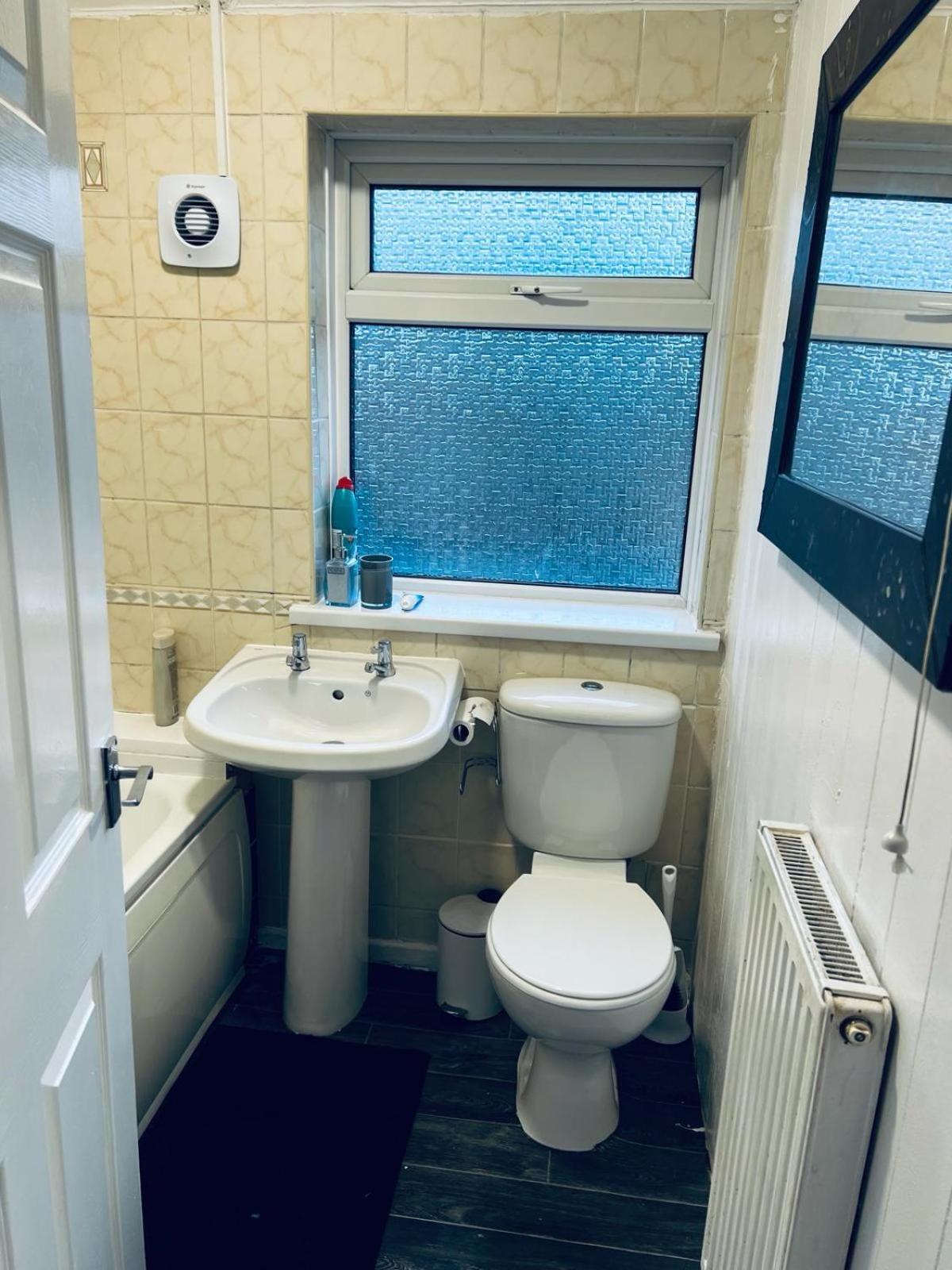 Holiday House Near Football Ground Nottingham Ngoại thất bức ảnh